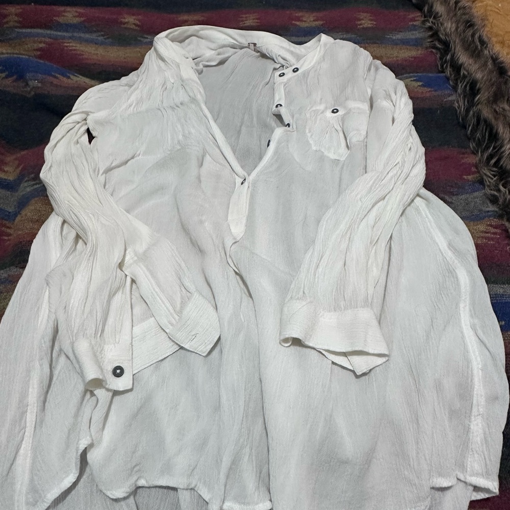 Free people, size L, long poets blouse. Slightly off white. Beautiful